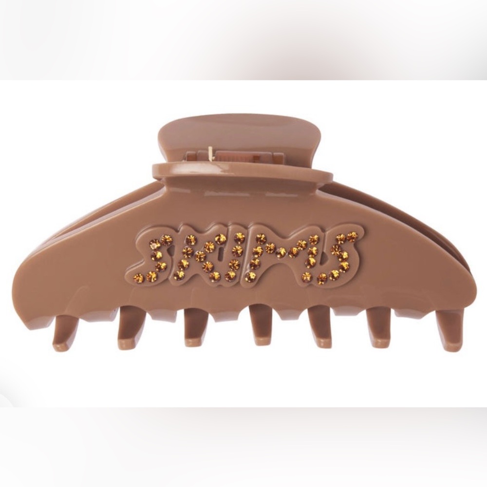 SKIMS NWT Rhinestone Logo Claw Clip